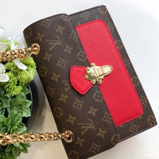 Vuitton Louis VICTOIRE 0702